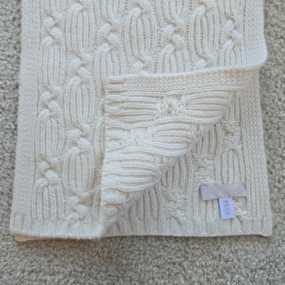 NWOT Nordstrom Cashmere Cable Scarf